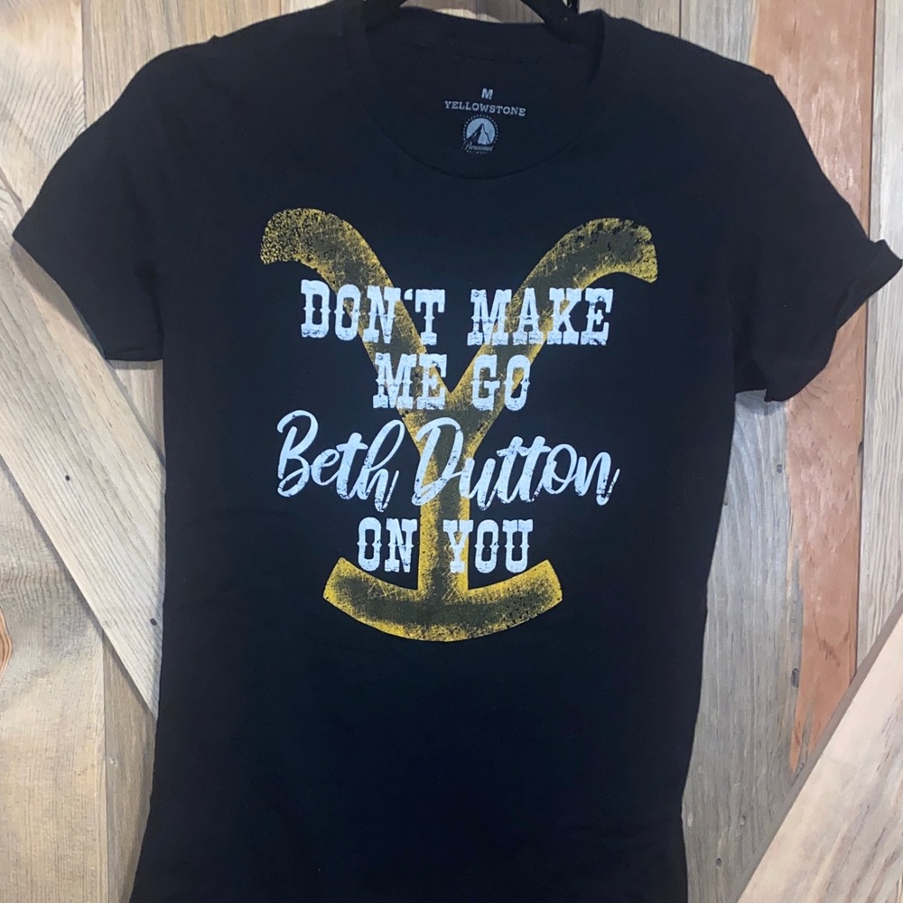 Yellowstone Black Short Sleeve Tee
